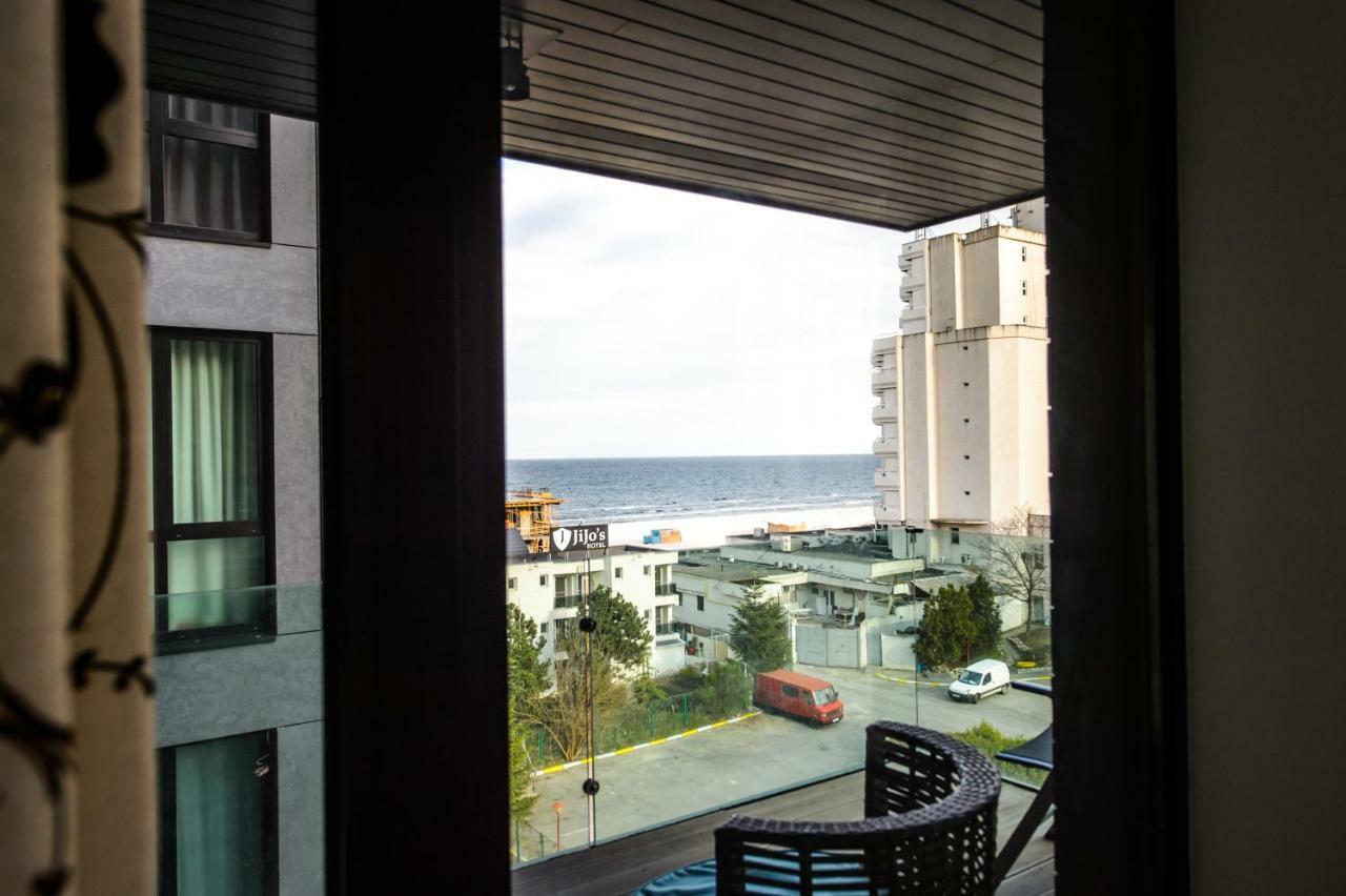 Blue Bike Seaview Apartment & Penthouse Mamaia Exterior photo